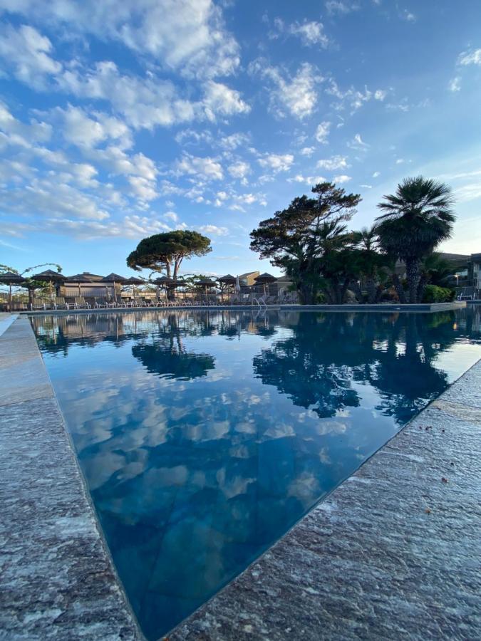 Hotel La Lagune Люссиана Экстерьер фото