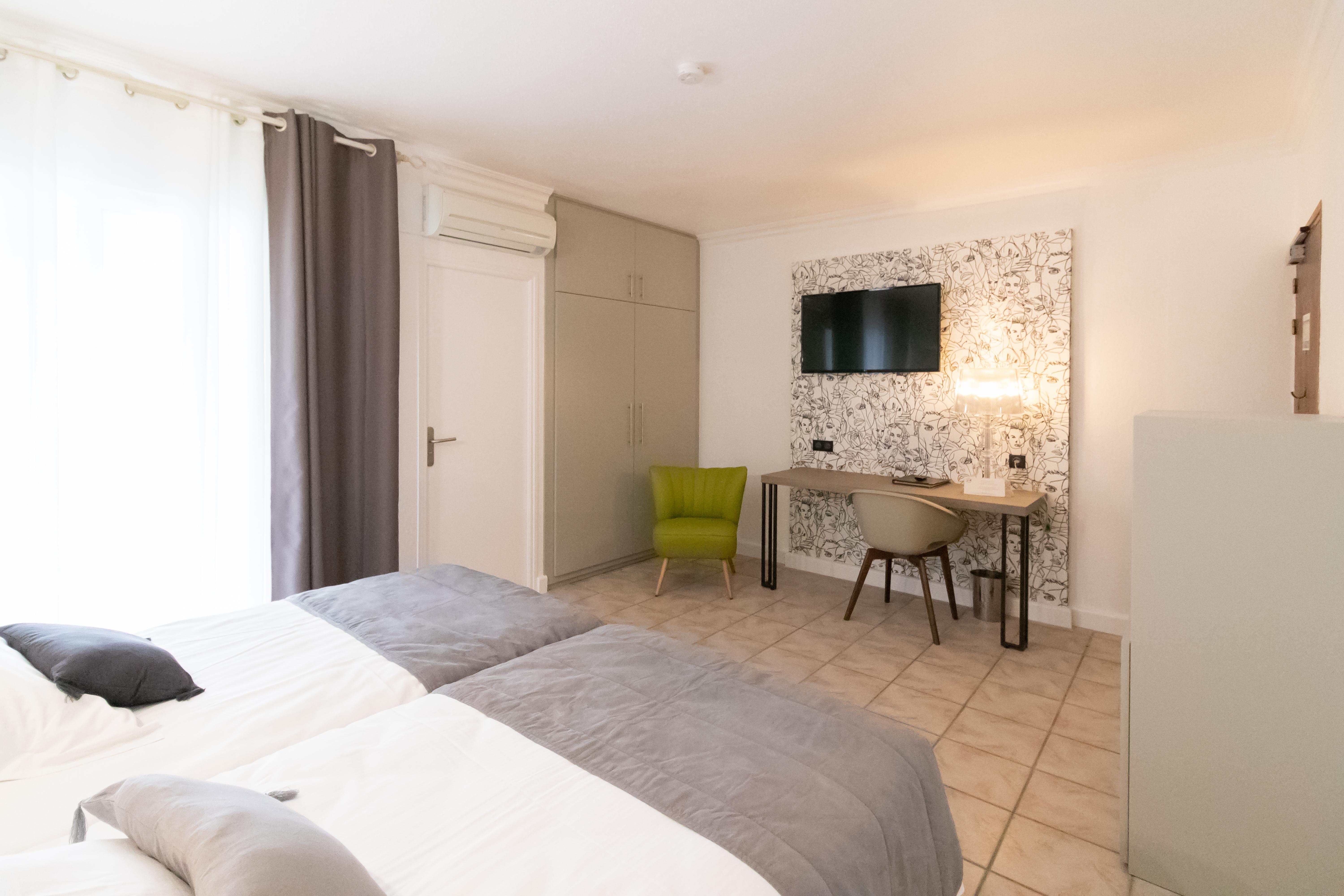 Hotel La Lagune Люссиана Экстерьер фото