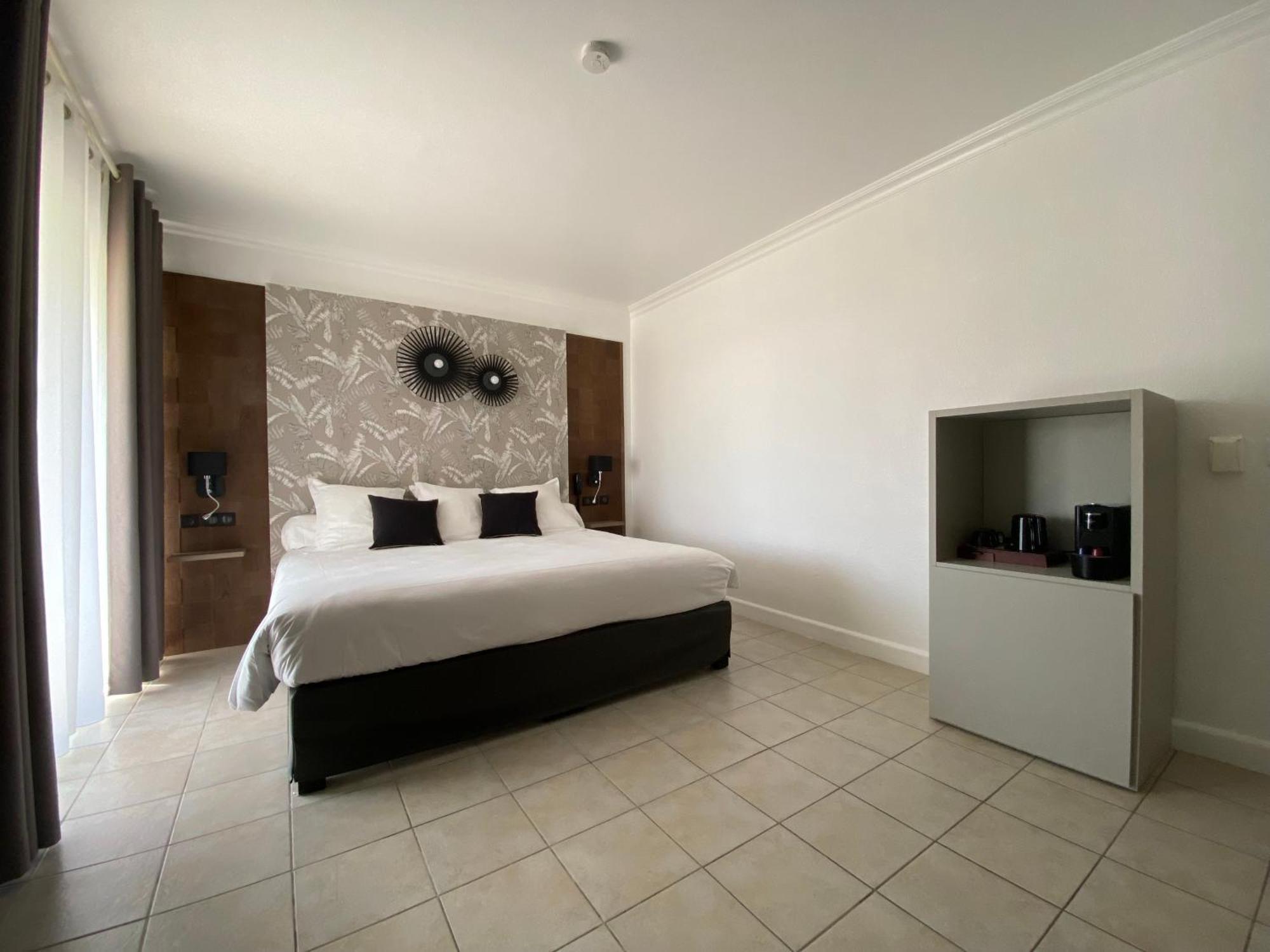 Hotel La Lagune Люссиана Номер фото